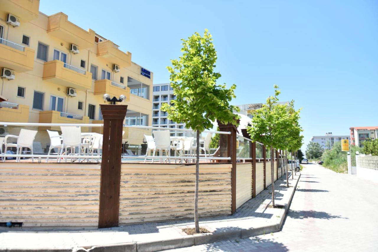 Hotel Kriti Max , Shengjin Shëngjin Exteriör bild