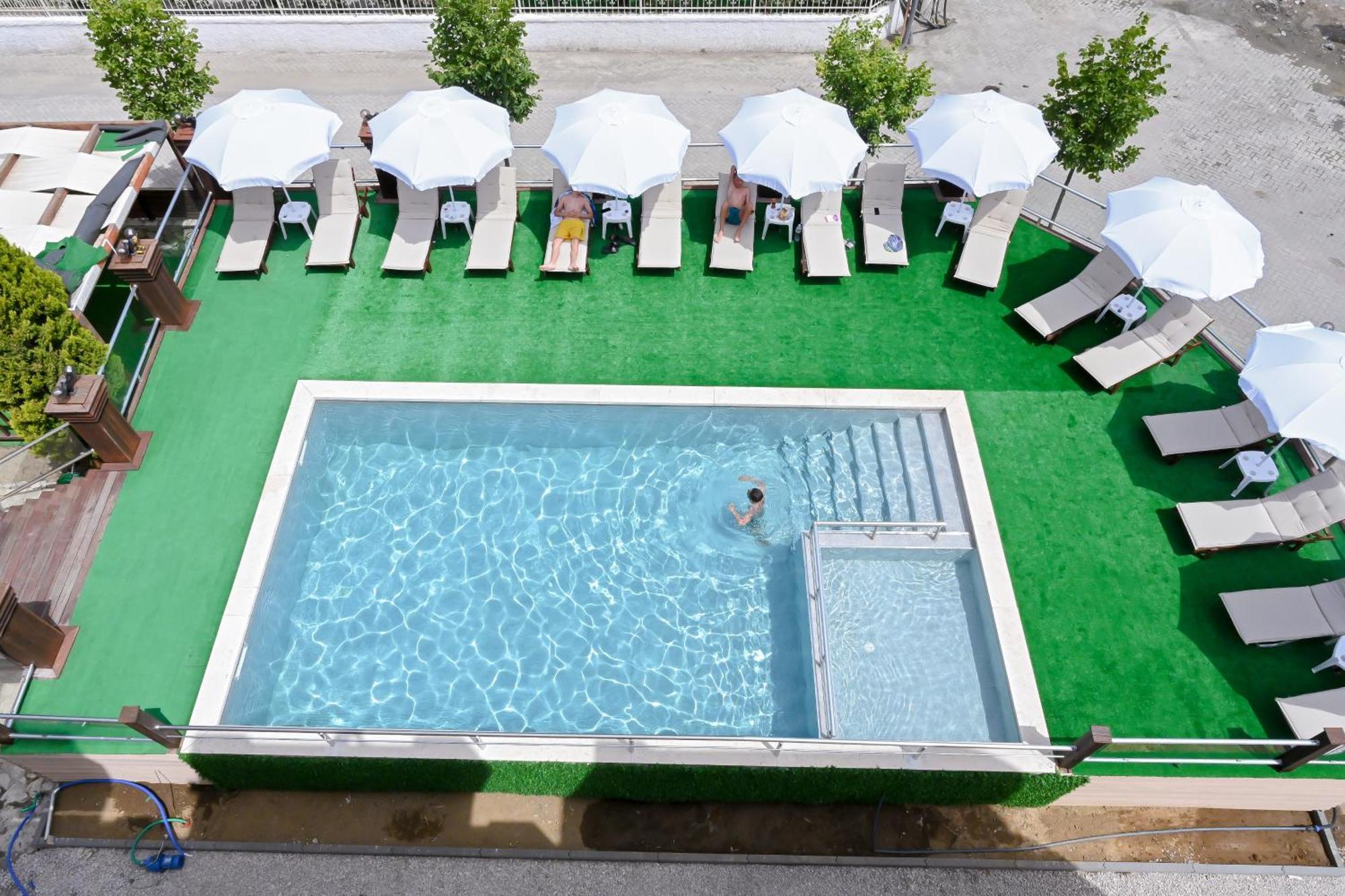 Hotel Kriti Max , Shengjin Shëngjin Exteriör bild